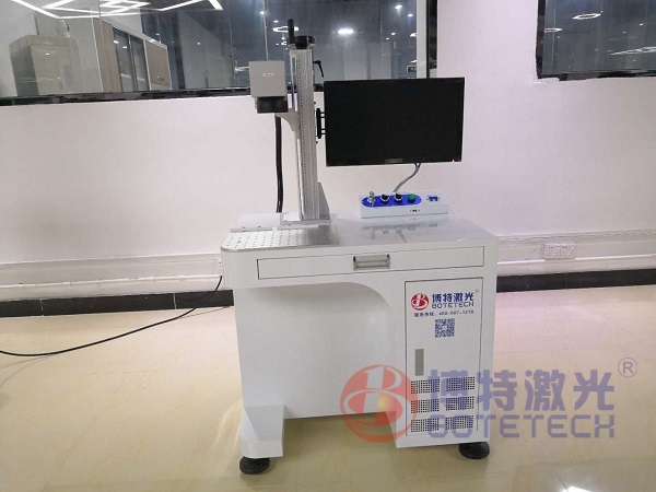 全自動光纖激光打標機自動化數(shù)控激光鐳雕原理